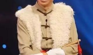 石占明桃花红杏花白